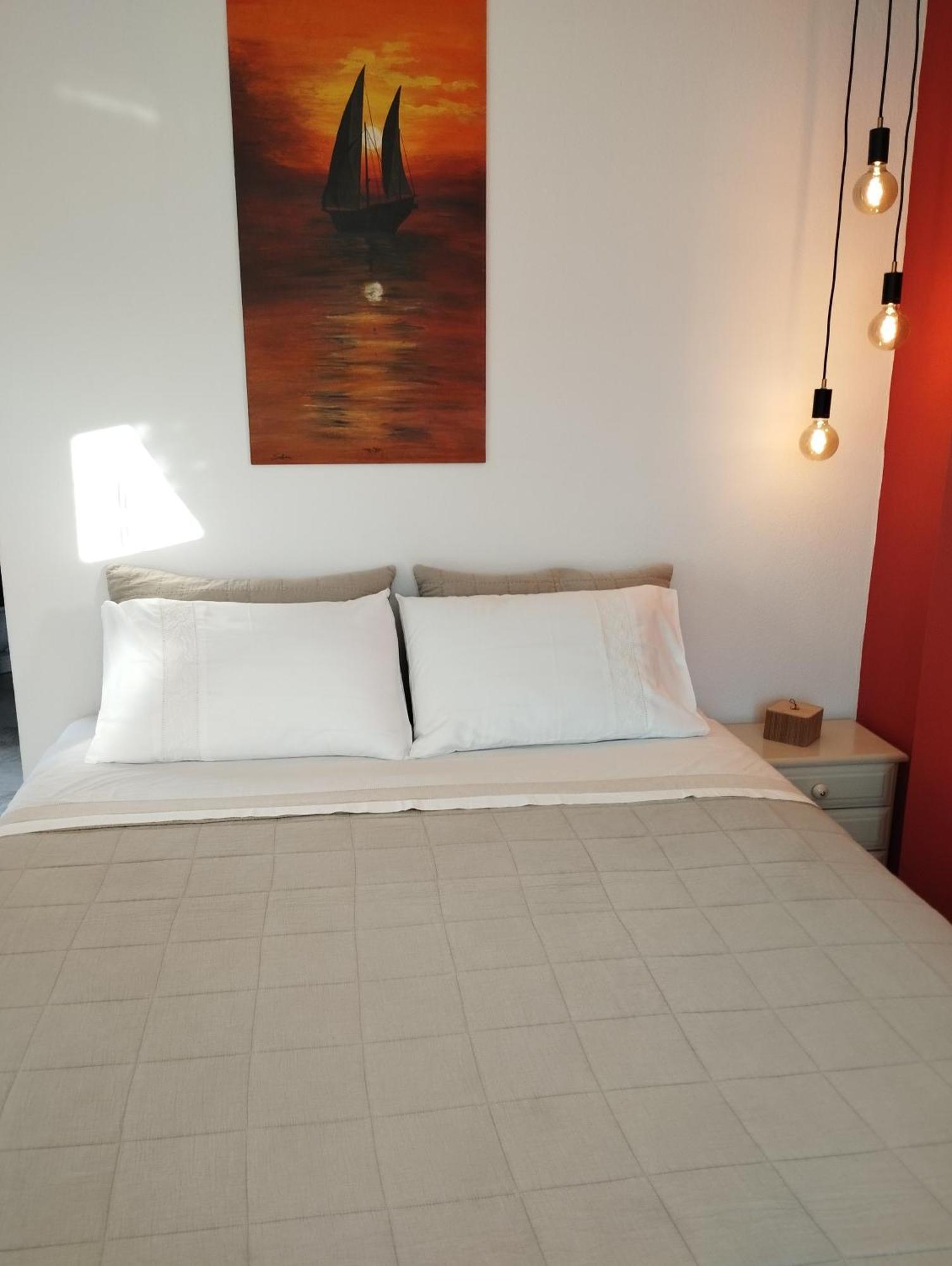 Ilektra Apartments Blue & Red Plataria Bagian luar foto